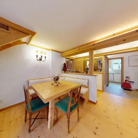 Abitaziun Tretscha - Apartment Champfer