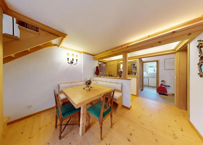 Abitaziun Tretscha - Apartment Champfer